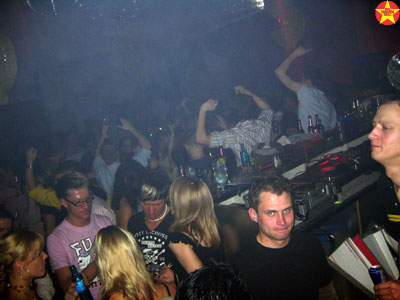 Full House Disco - your Disco needs you -