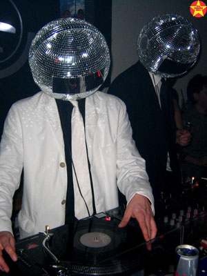 Full House Disco - your Disco needs you -