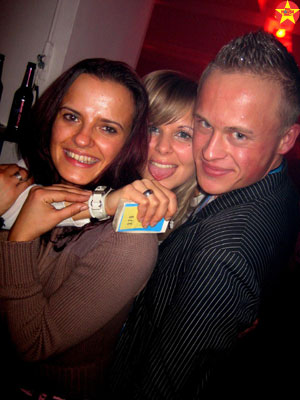 Full House Disco - your Disco needs you -