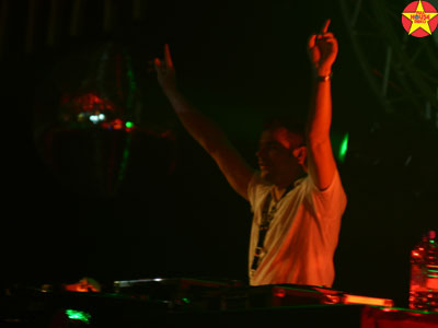 Full House Disco - your Disco needs you -